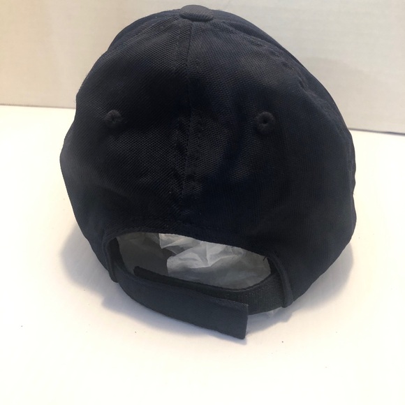 Black Cap - Picture 5 of 5